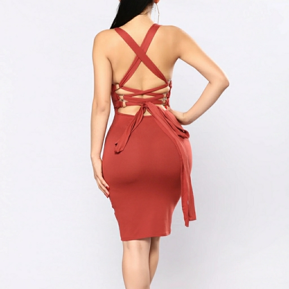 Lace up back midi dress - Picture 2 of 5
